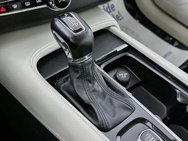 2020 Volvo XC90 T5 Momentum 7 Passenger