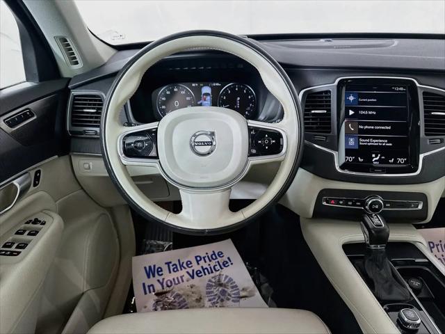 2020 Volvo XC90 T5 Momentum 7 Passenger