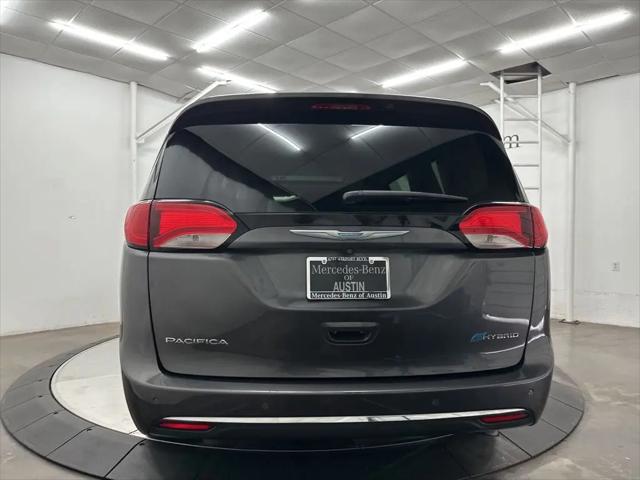 2018 Chrysler Pacifica Hybrid Limited
