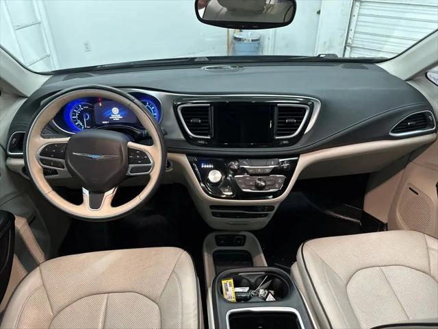 2018 Chrysler Pacifica Hybrid Limited