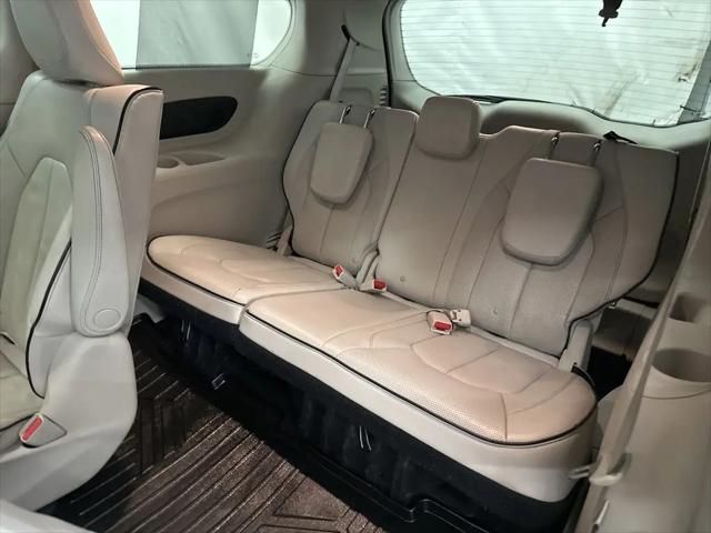 2018 Chrysler Pacifica Hybrid Limited
