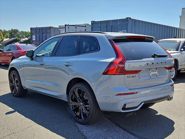 2026 Volvo XC60 Plug-In Hybrid Black Edition Ultra, T8 AWD Electric/Gasoline, Dark