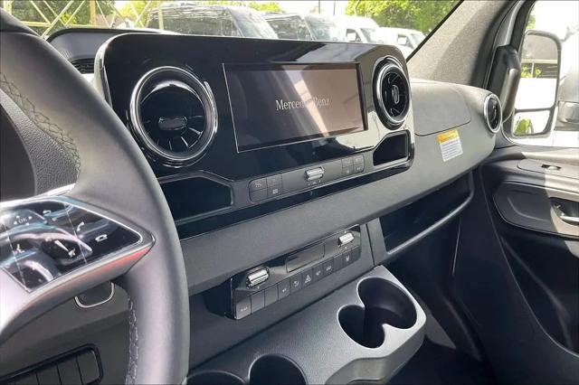 2026 Mercedes-Benz Sprinter 3500 High Roof 4-Cyl Diesel HO