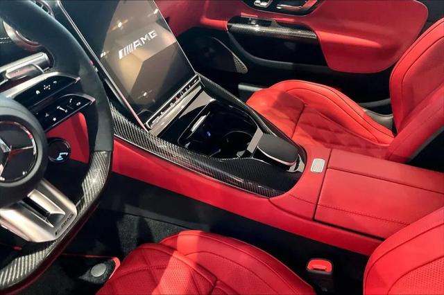 2026 Mercedes-Benz AMG GT PRO 4MATIC+