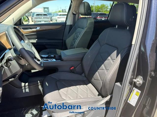 2026 Volkswagen Atlas SE with Technology