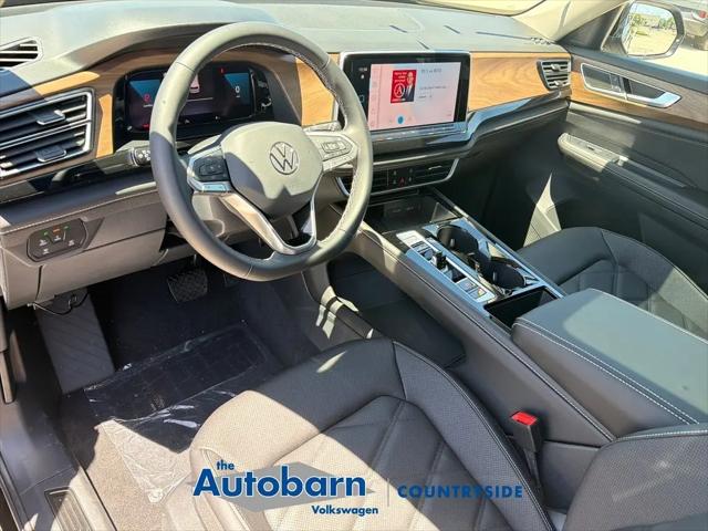 2026 Volkswagen Atlas SE with Technology