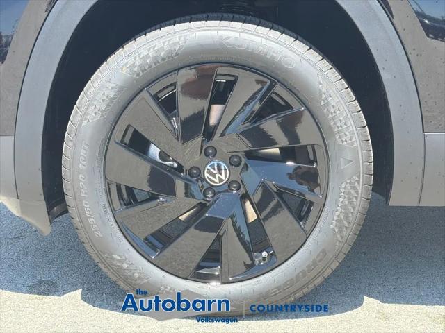 2026 Volkswagen Atlas SE with Technology