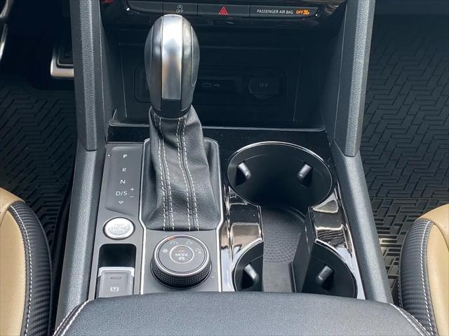 2022 Volkswagen Atlas Cross Sport 3.6L V6 SEL R-Line