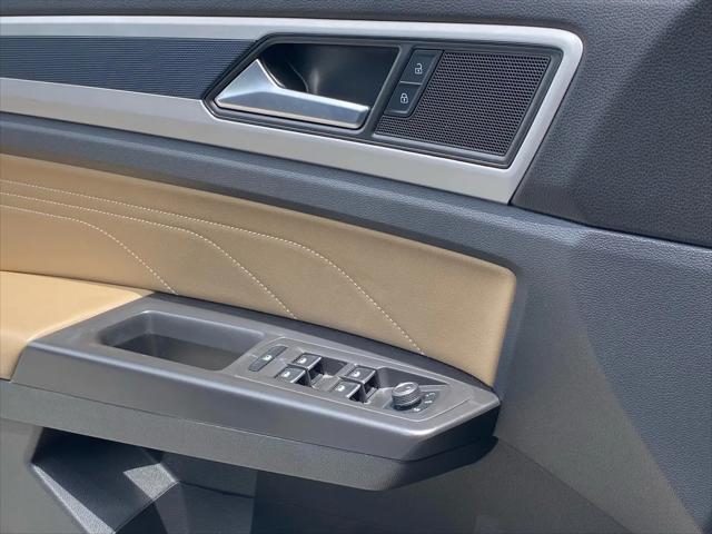 2022 Volkswagen Atlas Cross Sport 3.6L V6 SEL R-Line