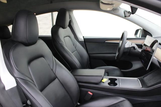 2024 Tesla Model Y Long Range Dual Motor All-Wheel Drive