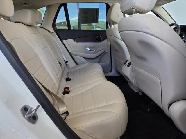 2022 Mercedes-Benz GLC SUV