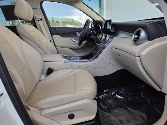 2022 Mercedes-Benz GLC SUV