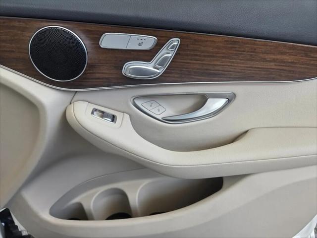2022 Mercedes-Benz GLC SUV