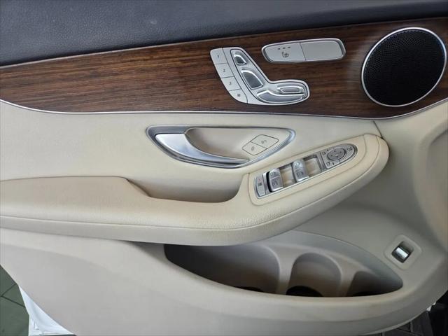 2022 Mercedes-Benz GLC SUV
