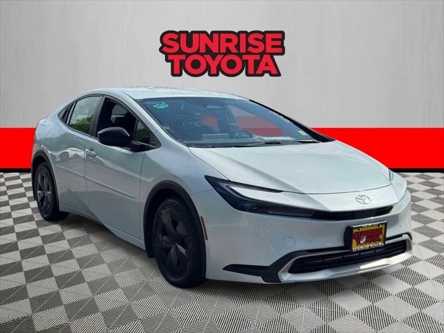 2023 Toyota Prius Prime SE for sale in Oakdale, NY