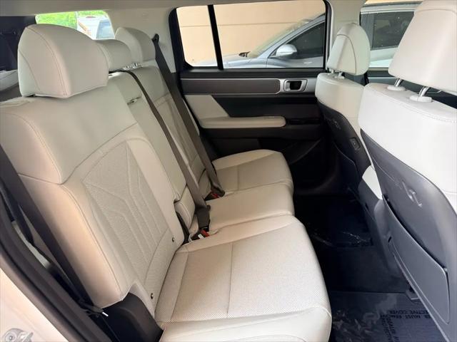 2025 Hyundai Santa Fe Hybrid SEL