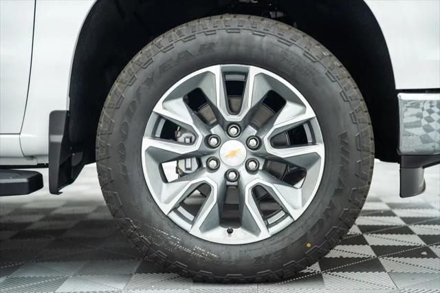 2026 Chevrolet Silverado 1500 4WD Crew Cab Standard Bed LT