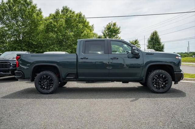 2026 Chevrolet Silverado 2500HD Crew Cab, Standard Bed, LT, 4WD