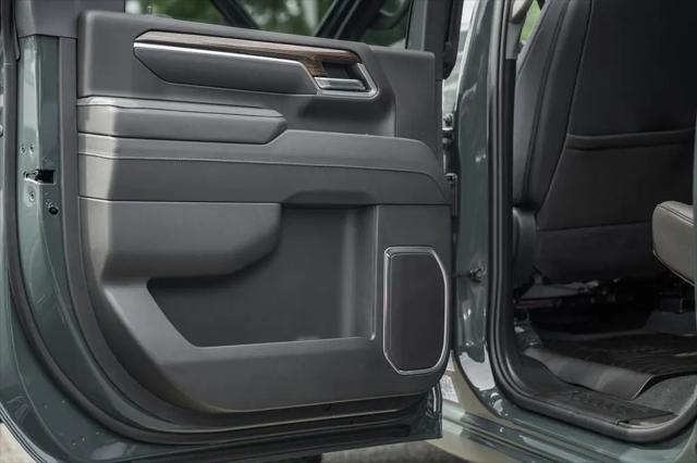 2026 Chevrolet Silverado 2500HD Crew Cab, Standard Bed, LT, 4WD