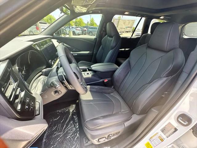 2025 Lexus TX 500h F SPORT Luxury