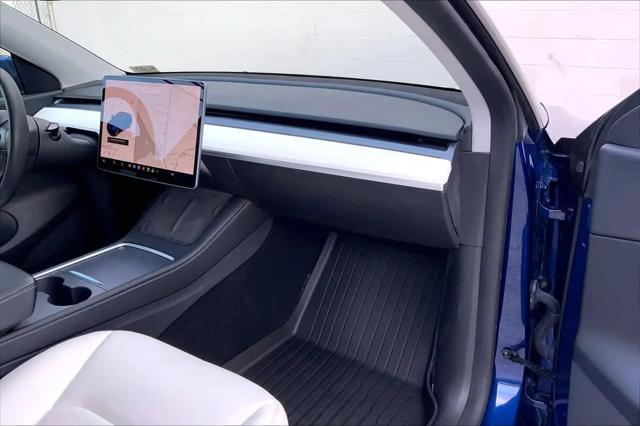2021 Tesla Model Y Long Range Dual Motor All-Wheel Drive