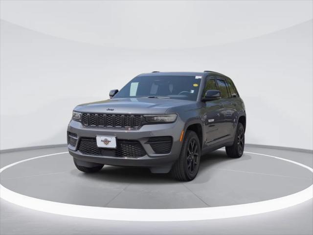 2025 Jeep Grand Cherokee Altitude 4x4