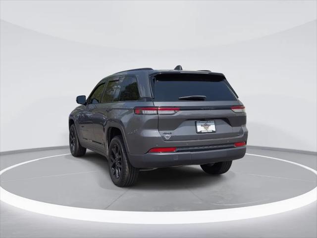2025 Jeep Grand Cherokee Altitude 4x4
