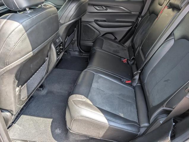 2025 Jeep Grand Cherokee Altitude 4x4