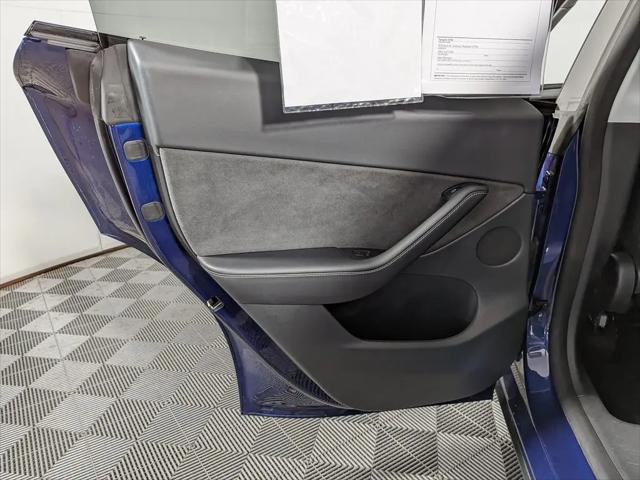 2022 Tesla Model Y Performance Dual Motor All-Wheel Drive