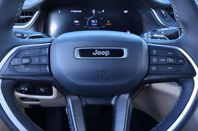 2025 Jeep Grand Cherokee Limited 4x4