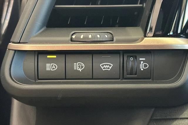 2026 Toyota Crown Signia XLE