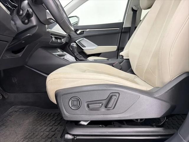 2022 Audi Q3 Premium 45 TFSI S line quattro Tiptronic