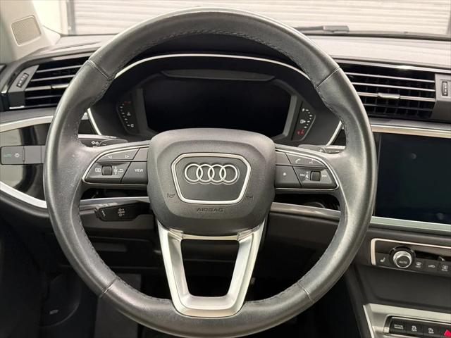 2022 Audi Q3 Premium 45 TFSI S line quattro Tiptronic