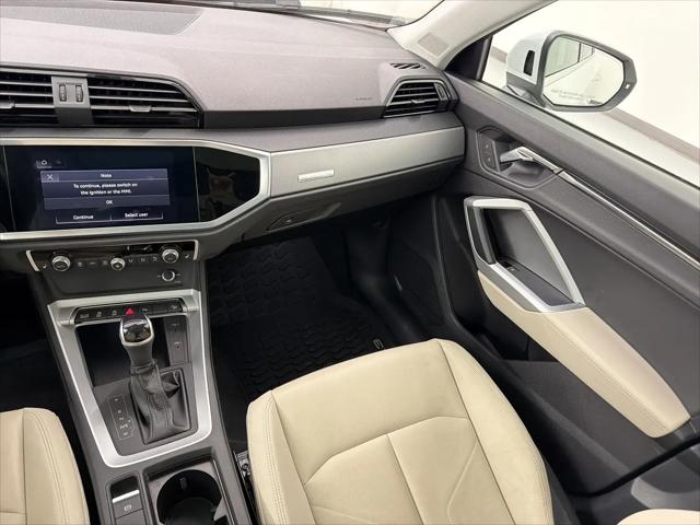 2022 Audi Q3 Premium 45 TFSI S line quattro Tiptronic
