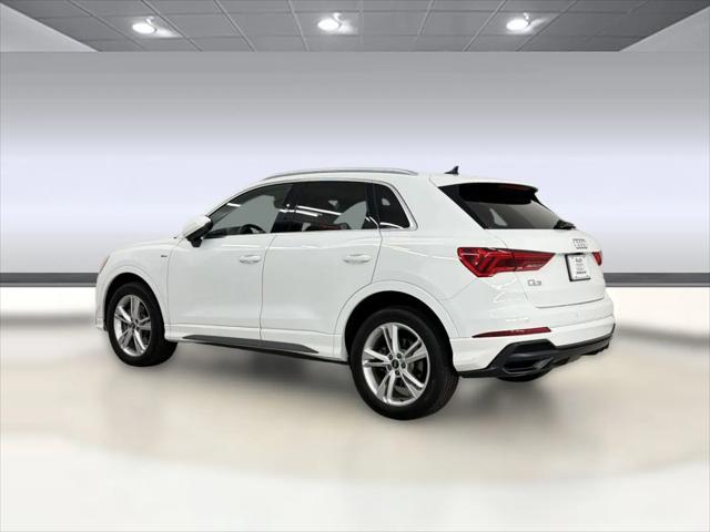 2022 Audi Q3 Premium 45 TFSI S line quattro Tiptronic