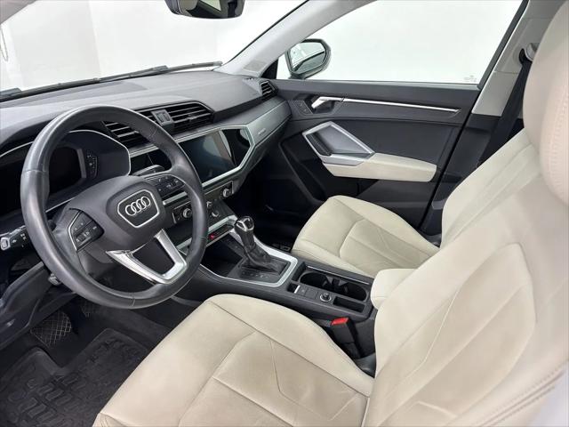 2022 Audi Q3 Premium 45 TFSI S line quattro Tiptronic