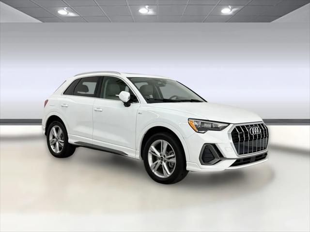 2022 Audi Q3 Premium 45 TFSI S line quattro Tiptronic