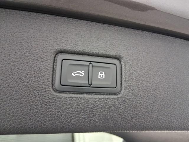 2026 Audi Q7 Premium 45 TFSI quattro tiptronic