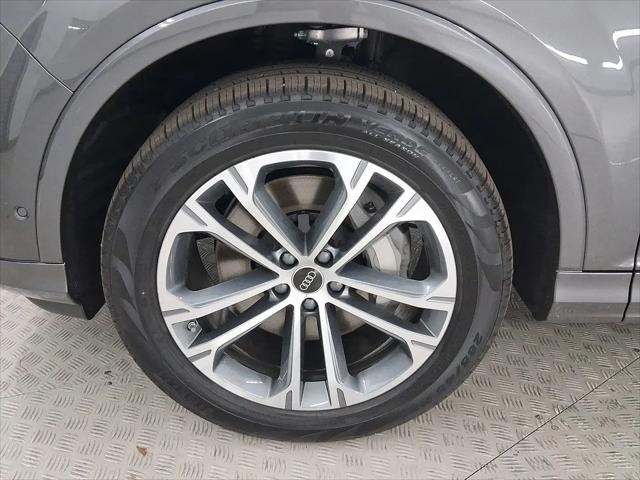 2026 Audi Q7 Premium 45 TFSI quattro tiptronic