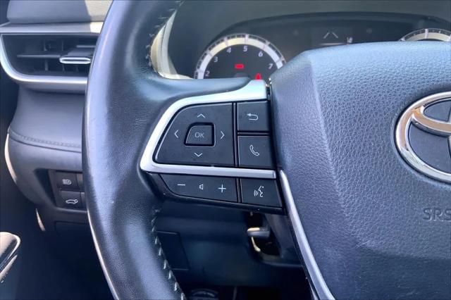 2022 Toyota Highlander LE