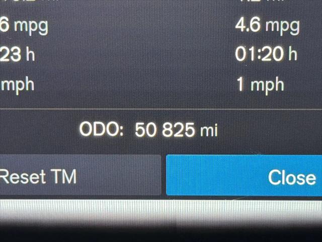 2024 Volvo S60 B5 Plus Black Edition