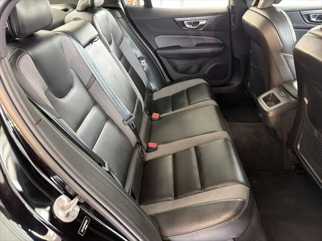 2024 Volvo S60 B5 Plus Black Edition