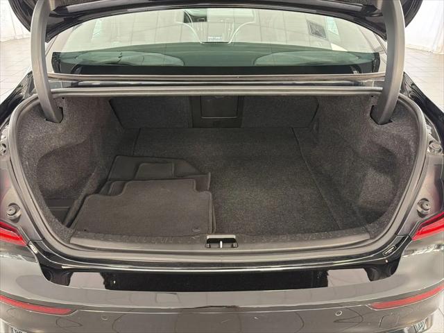2024 Volvo S60 B5 Plus Black Edition