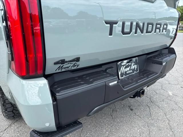 2026 Toyota Tundra Limited CrewMax 5.5' Bed