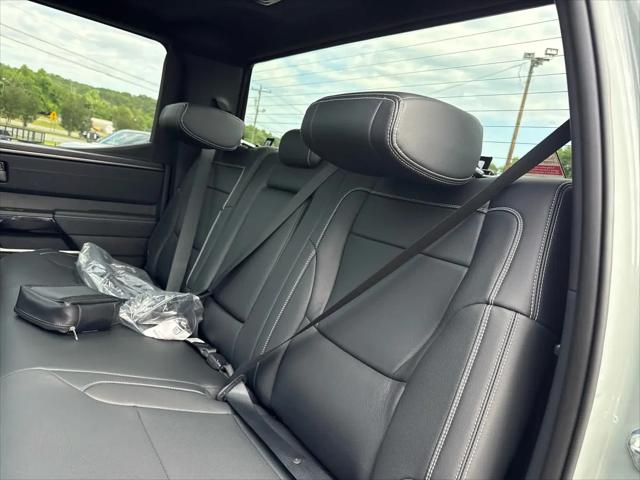 2026 Toyota Tundra Limited CrewMax 5.5' Bed