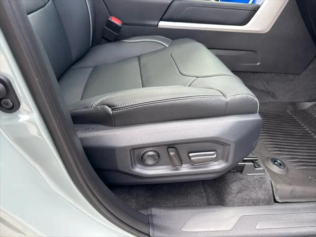 2026 Toyota Tundra Limited CrewMax 5.5' Bed