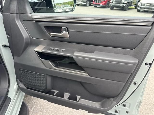 2026 Toyota Tundra Limited CrewMax 5.5' Bed
