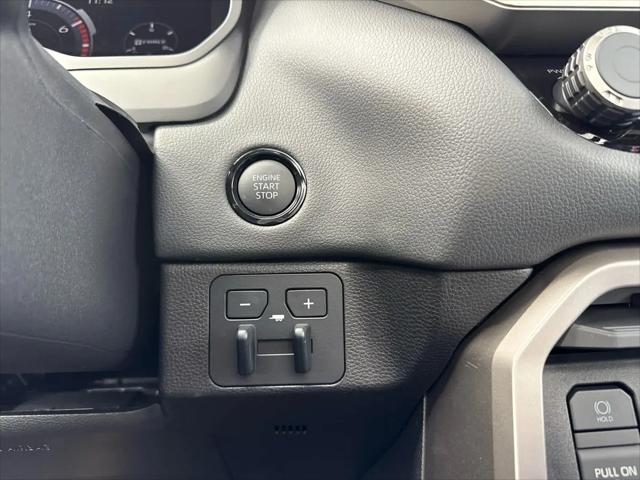 2026 Toyota Tundra Limited CrewMax 5.5' Bed