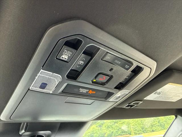 2026 Toyota Tundra Limited CrewMax 5.5' Bed