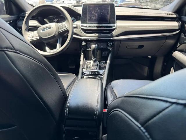 2022 Jeep Compass Altitude FWD